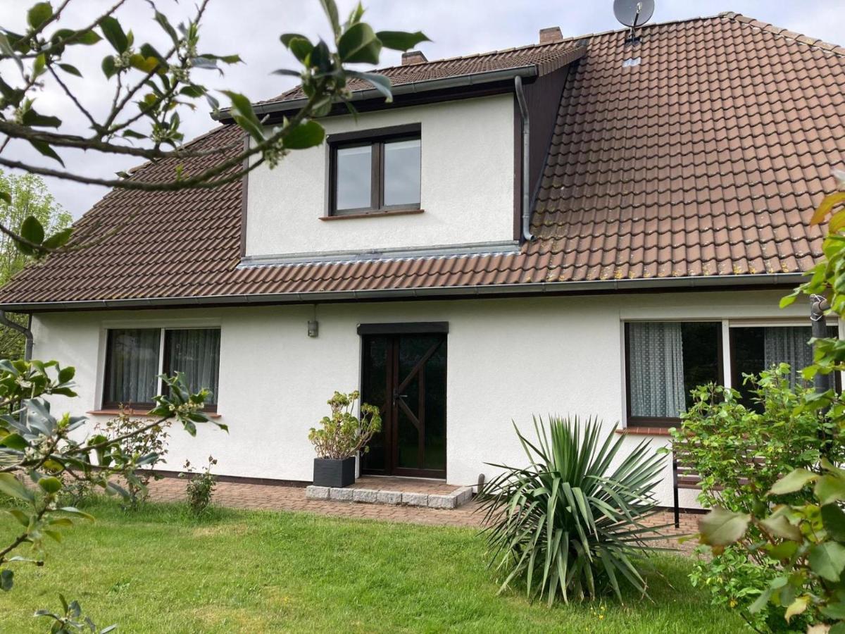Ferienwohnung Ostseestrandlaeufer 2 ツィングシュト エクステリア 写真